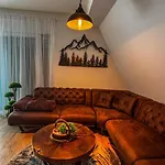 Our Story, Jahorina Daire