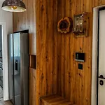 Our Story, Jahorina Daire Pale