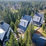 Our Story, Jahorina Daire