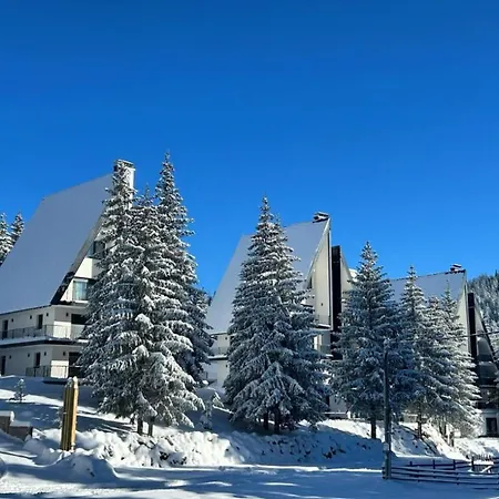 Our Story, Jahorina Daire *